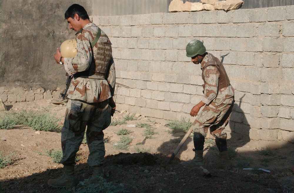 Iraqi security forces conduct Operation Sandstorm in Tal Afar
