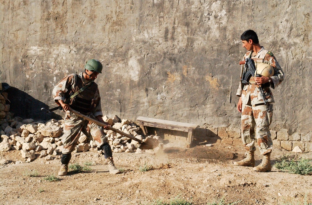 Iraqi security forces conduct Operation Sandstorm in Tal Afar