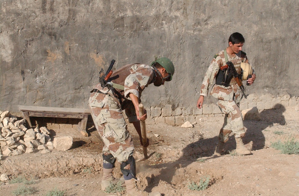 Iraqi security forces conduct Operation Sandstorm in Tal Afar