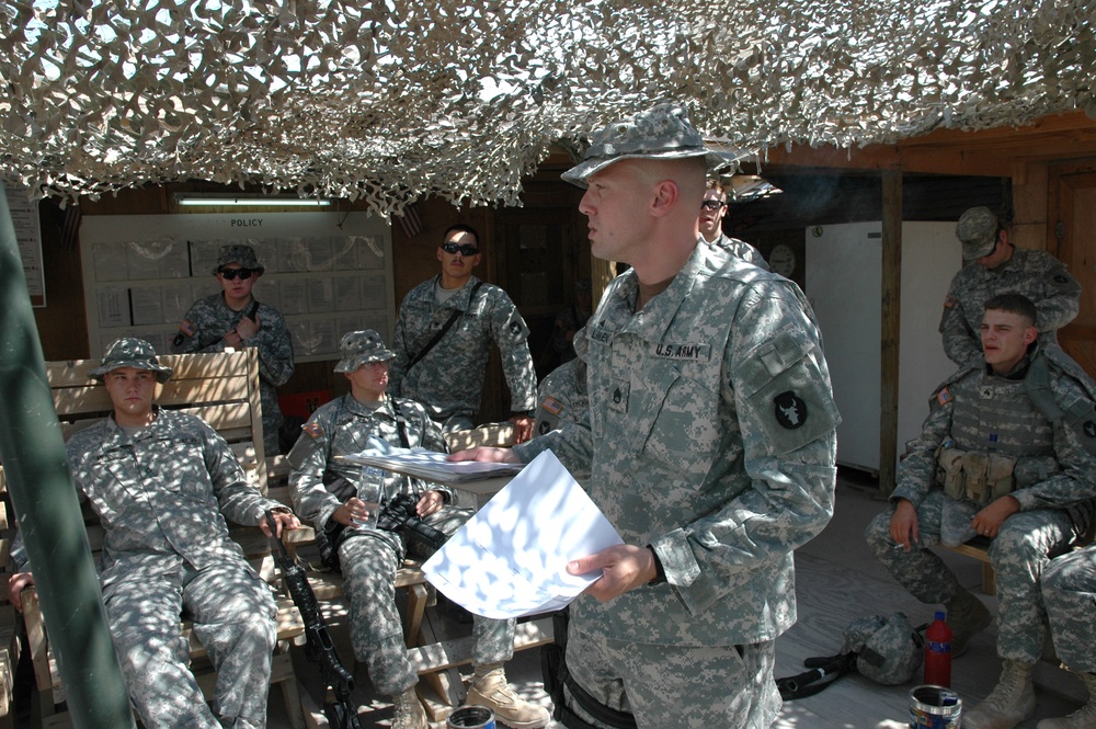 Staff Sgt. Limanen conducts a shift change brief