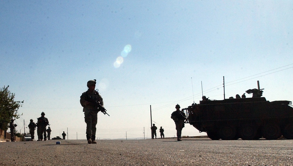 2nd Infantry Division dismounts in Mosul