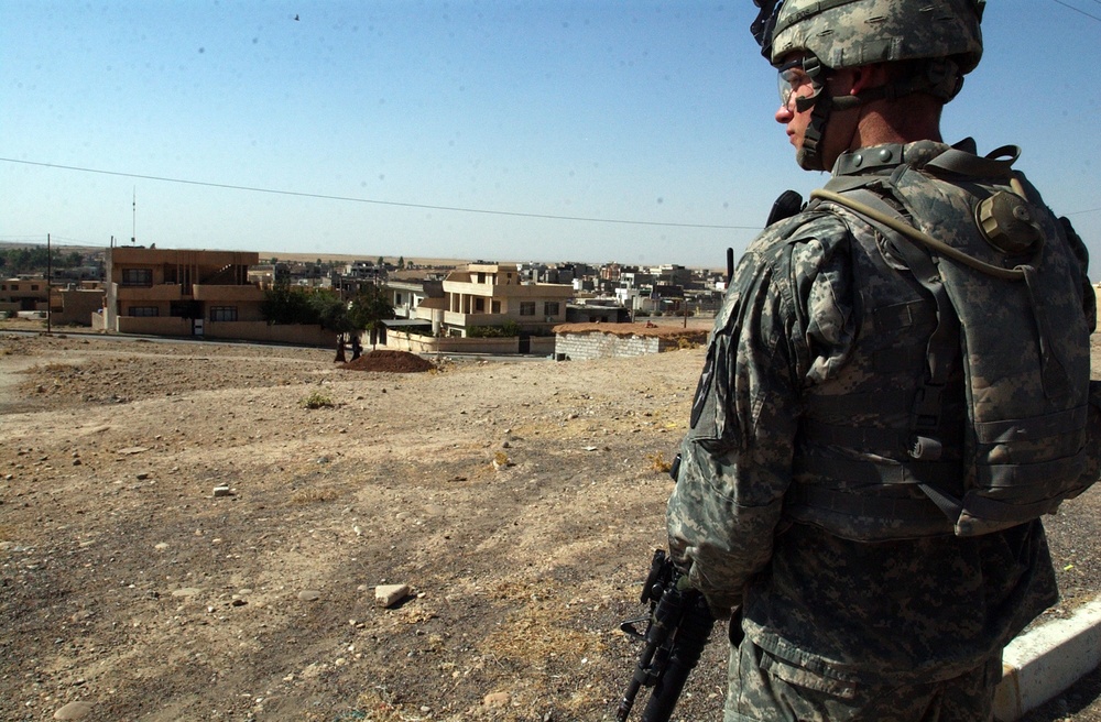 2nd Infantry Division dismounts in Mosul