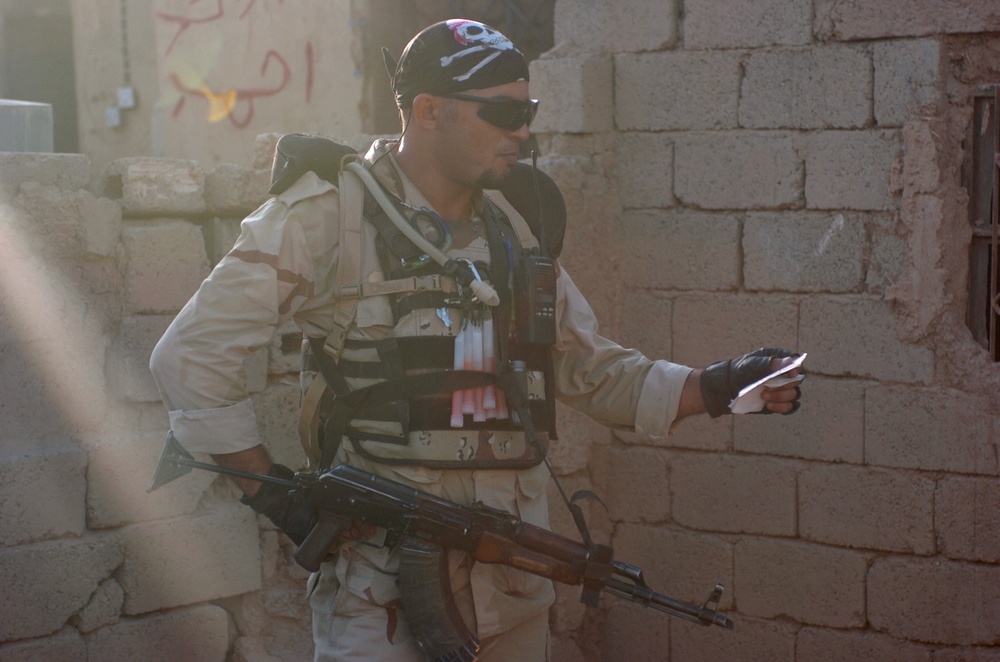 I-327th conducts searches in Hawijah district