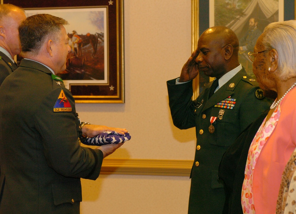 Third Army general honors retiring Soldiers