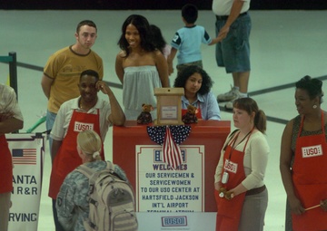 USO Fourth of July weekend