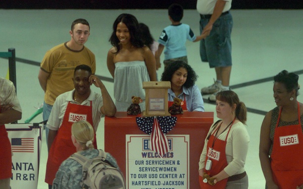 USO Fourth of July weekend