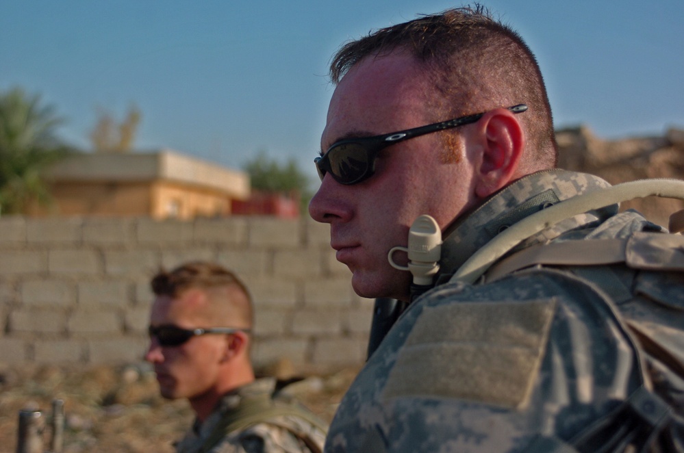 Soldiers Continue Operation Guagamela