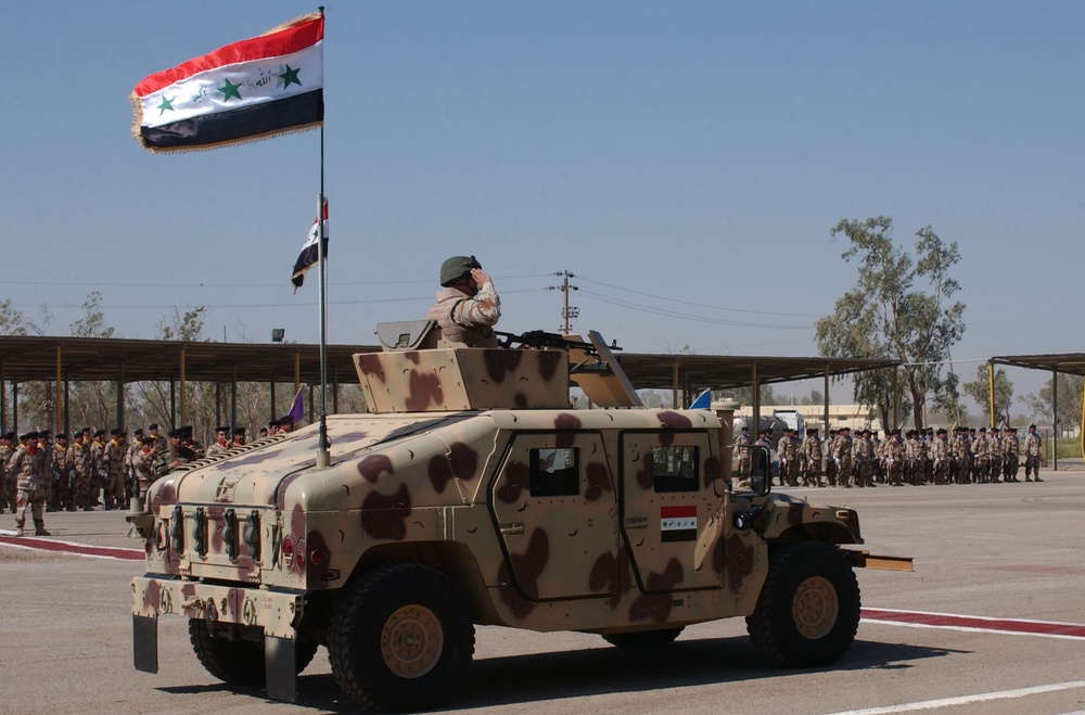 6th iraqi army takes charge