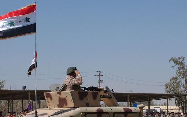 6th iraqi army takes charge