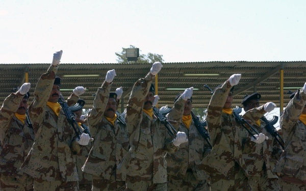 6th iraqi army takes charge