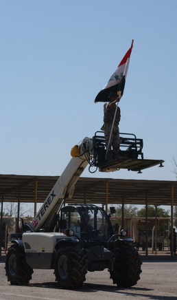 6th Iraqi army takes charge