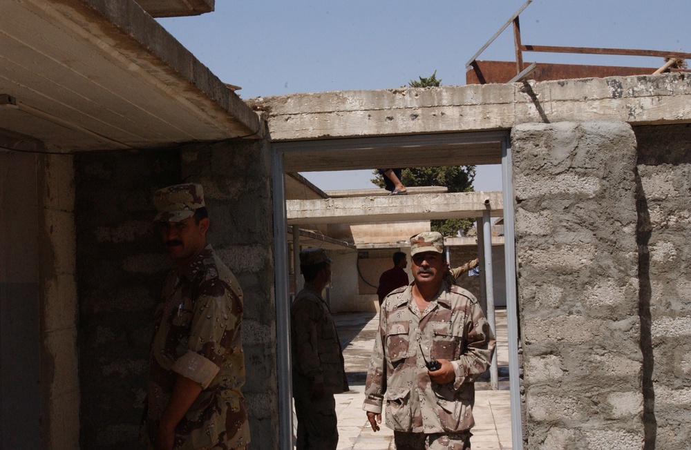 MIT team renovates iraqi army buildings