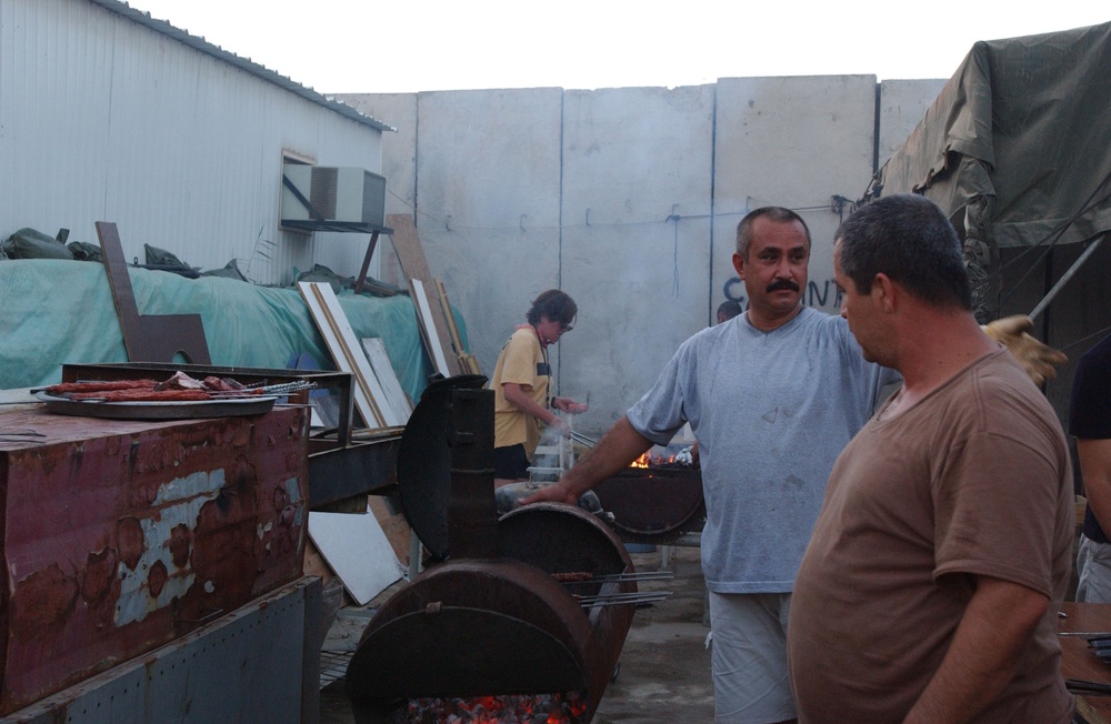 USACE hosts farewell dinner USACE hosts farewell dinner