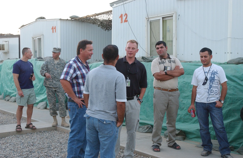 USACE hosts farewell dinner USACE hosts farewell dinner