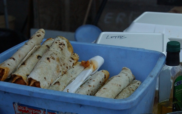 USACE hosts farewell dinner