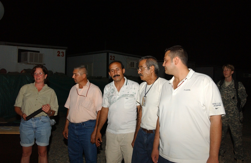 USACE hosts farewell dinner USACE hosts farewell dinner