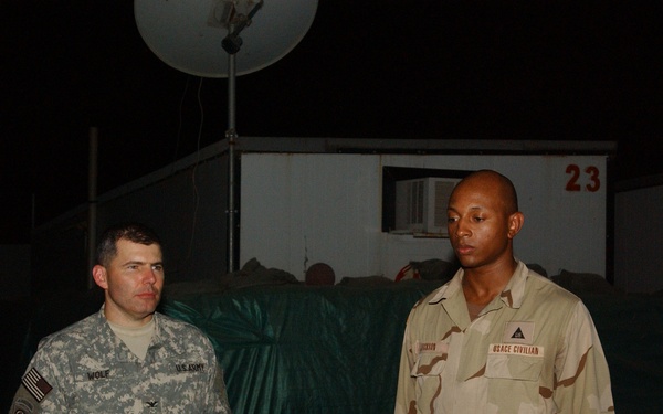 USACE hosts farewell dinner