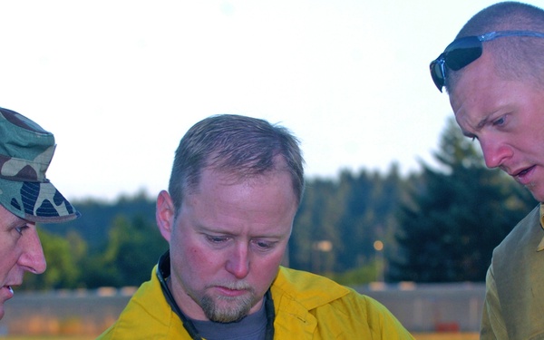 Soldiers Respond to Forest Fire