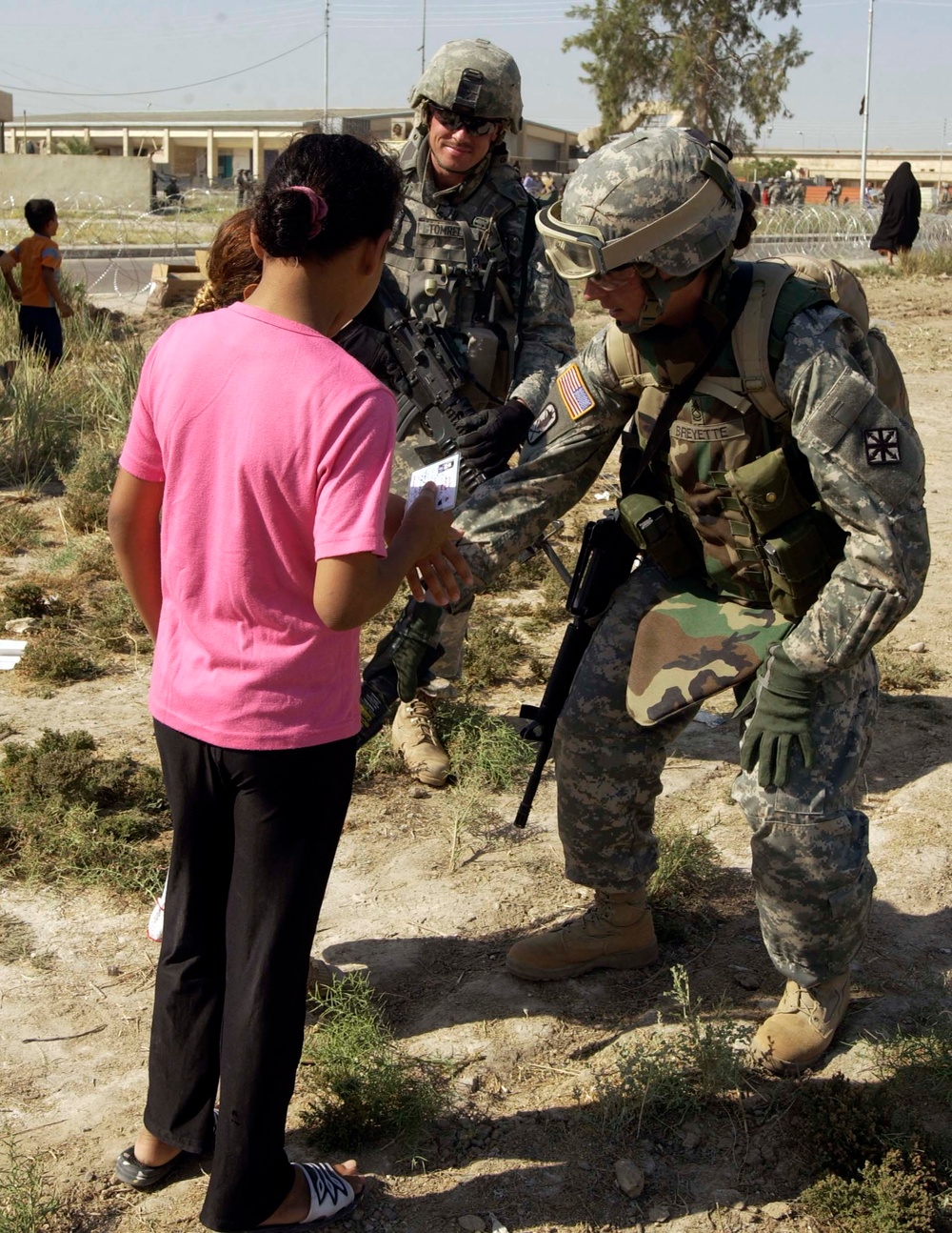 Soldiers Searches Iraqi