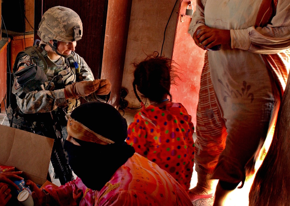 402nd CA performs Humanitarian Mission