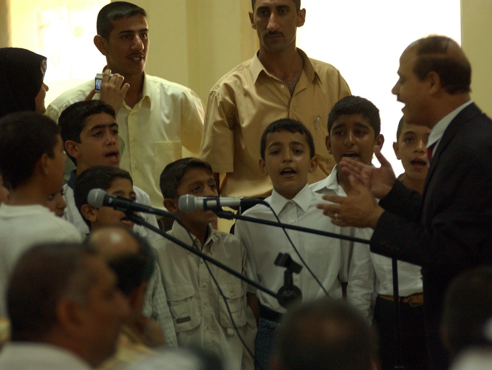 Iraqi leader takes action towards peace