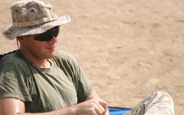 Marines in Fallujah take time to relax as re-deployment nears