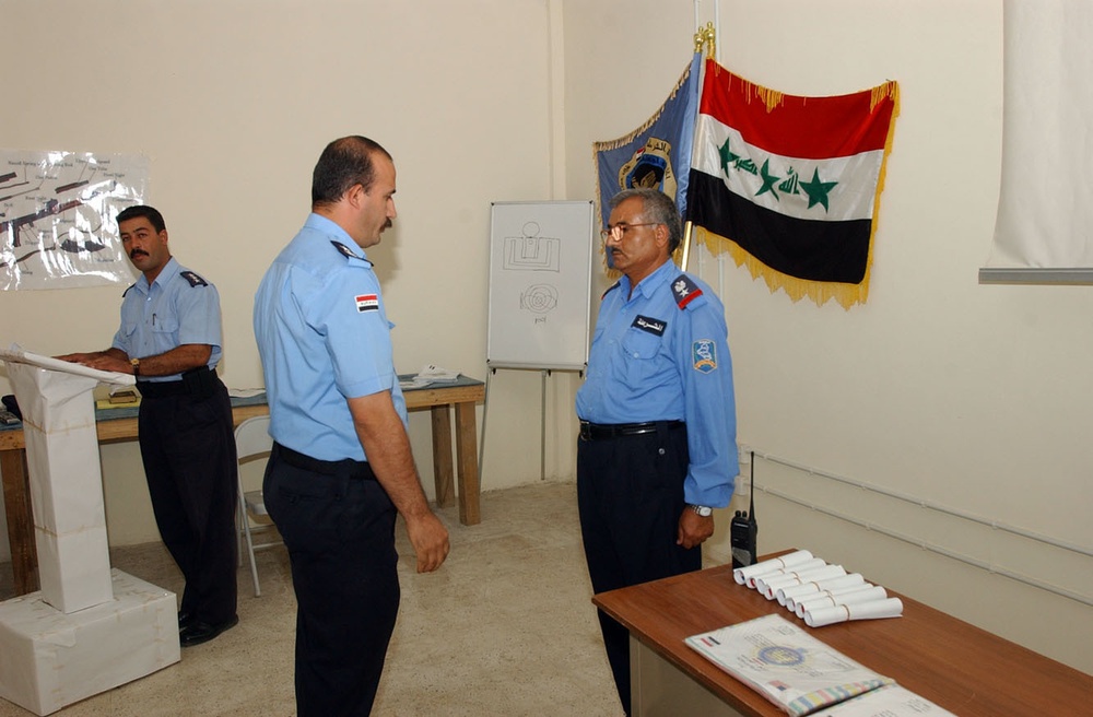 119th iraqi policeman graduated new officers