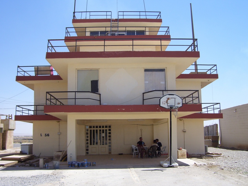 Air traffic controllers are the eyes of the skies in Iraq
