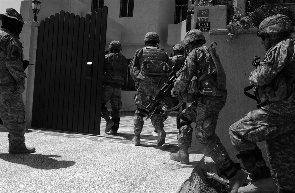 4th Platoon patrols city streets