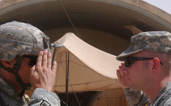 25th ID receives arrowhead patch