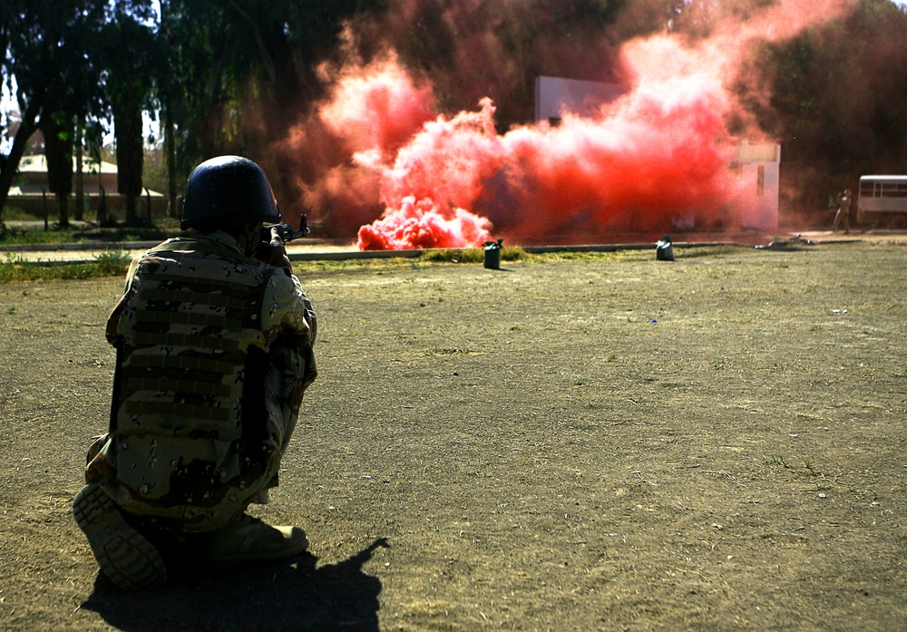 Iraqi Army Takes Big Step Toward Independent Operations