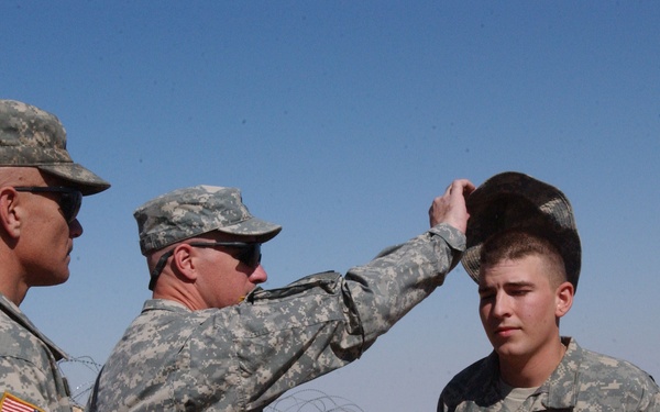 Deputy Brigade Comander Visits With 3rd Stryker Brigade Troops