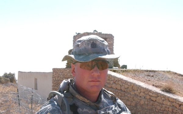 Deputy Brigade Comander Visits With 3rd Stryker Brigade Troops