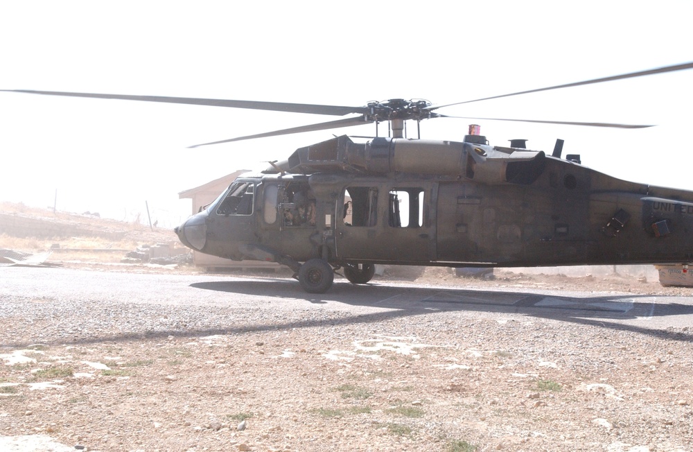 Deputy Brigade Comander Visits With 3rd Stryker Brigade Troops