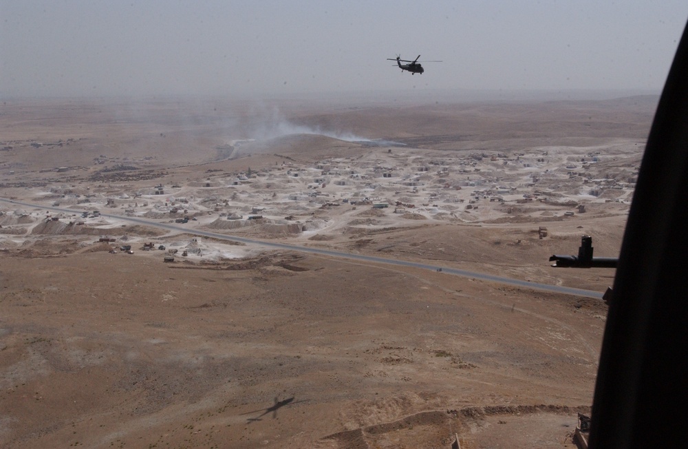 Deputy Brigade Comander Visits With 3rd Stryker Brigade Troops