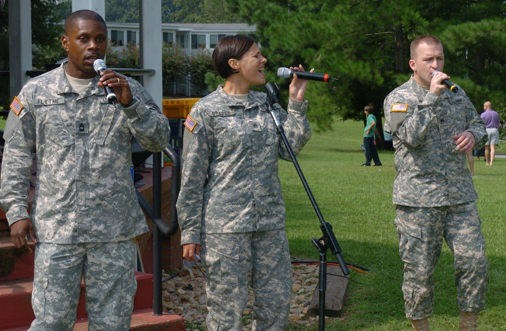 Family Fun:Third Army Enjoys Day of Food and Music