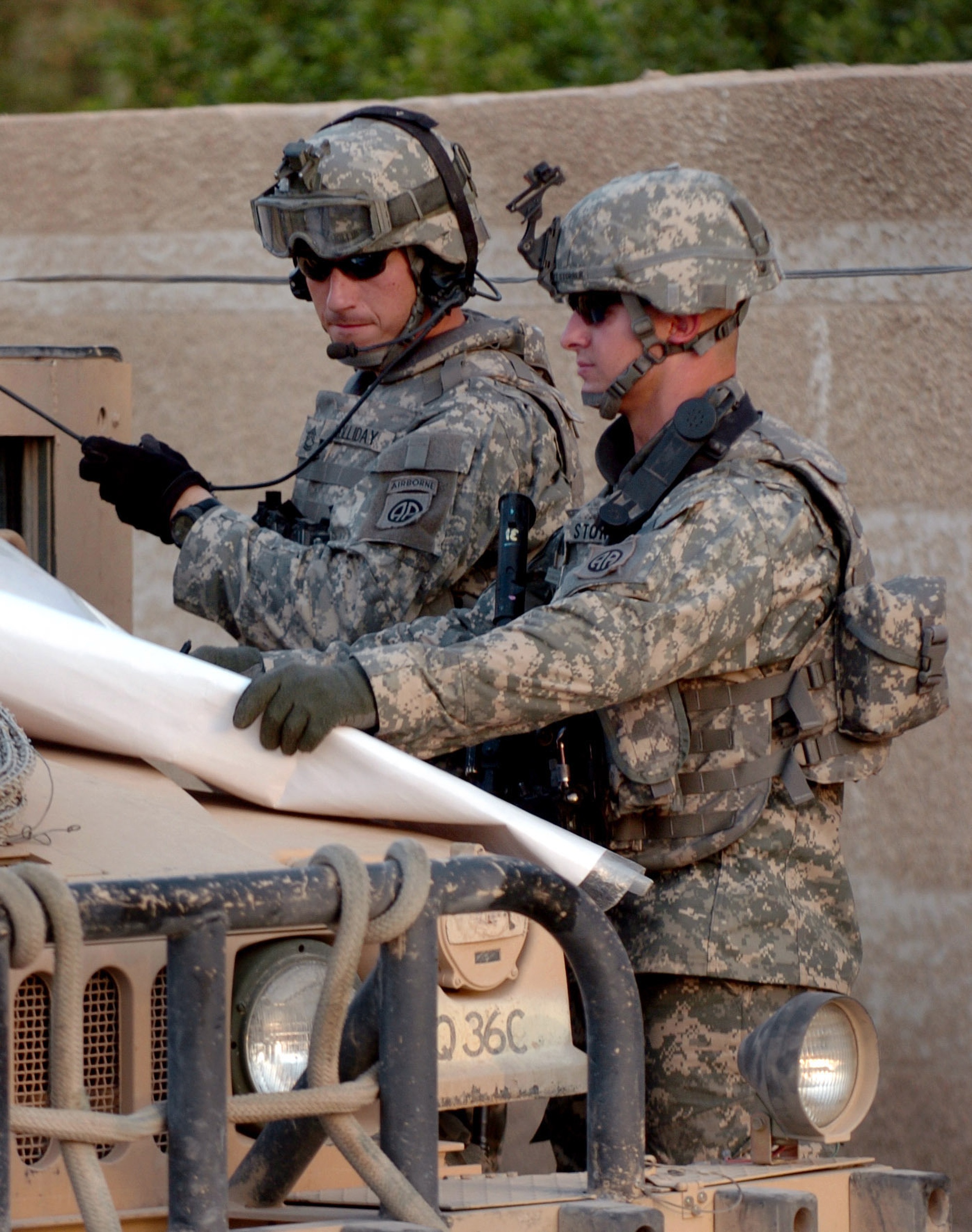 DVIDS - Images - Paratroopers Land at Brassfield-Mora [Image 1 of 9]