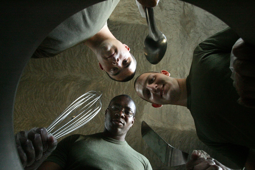 Combat cooks serve it up to Marines at outposts