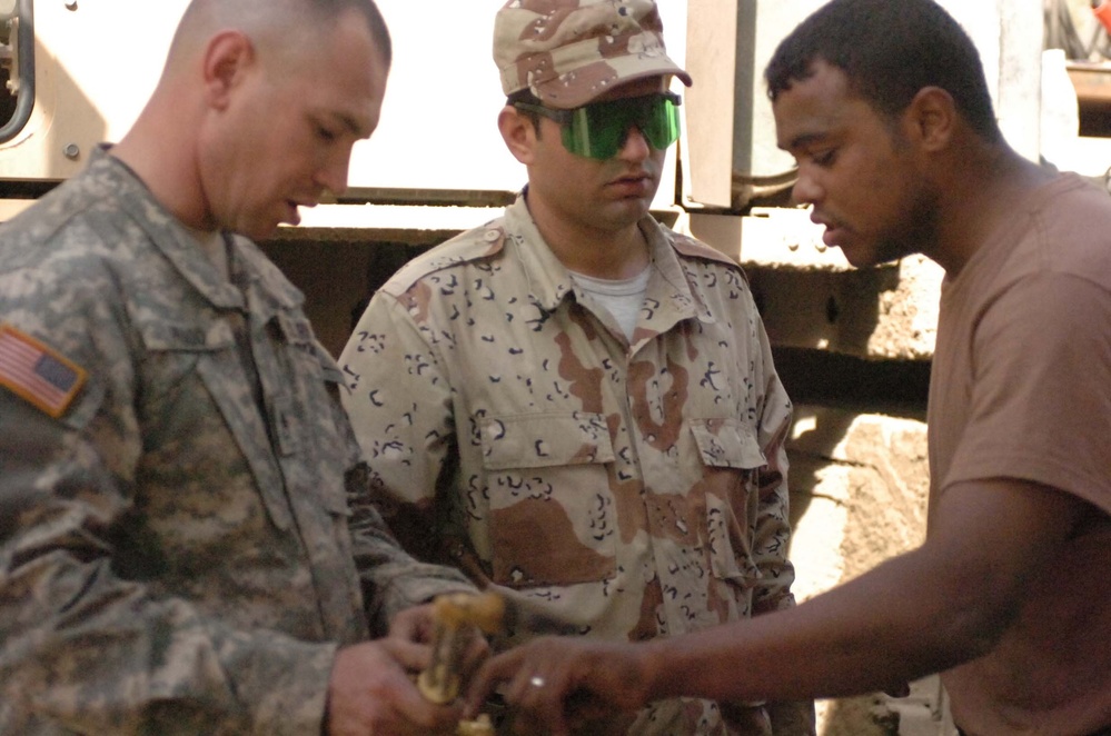 soldiers learn basic welding skills