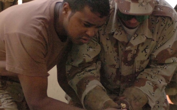 soldiers learn basic welding skills