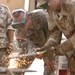 soldiers learn basic welding skills