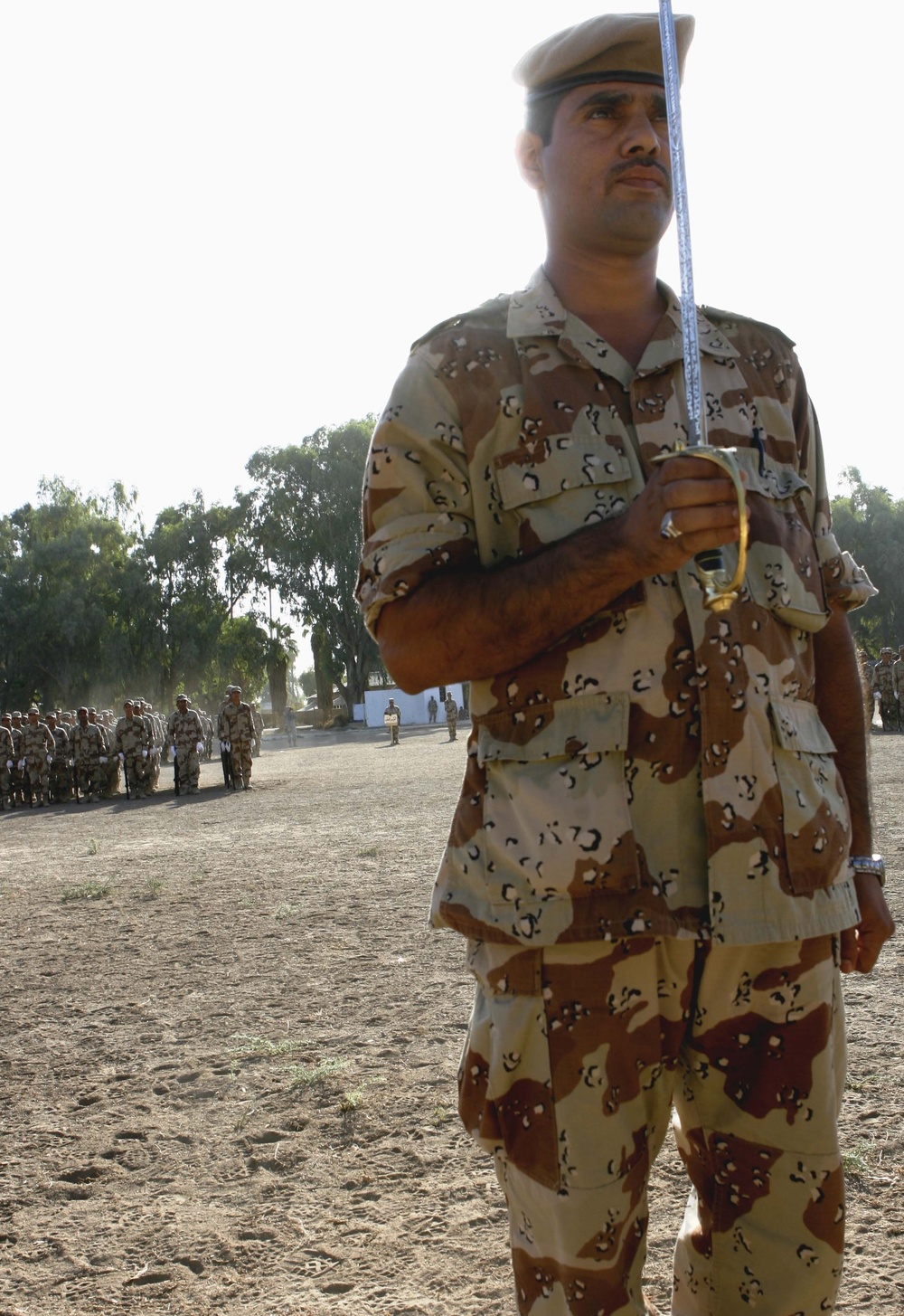 Iraqi Army Brings in New Soldiers