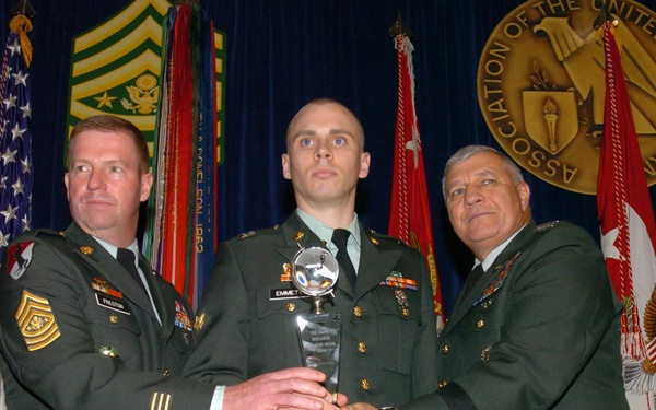Army Reserve Soldier Named DOA Soldier of the Year