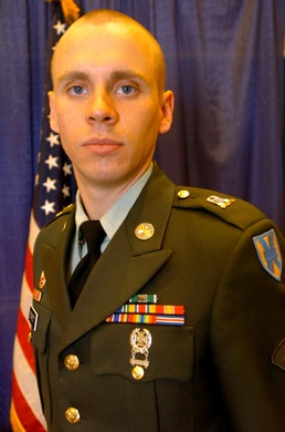 Army Reserve Soldier Named DOA Soldier of the Year