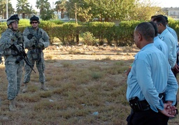 Iraqi Police Conduct Battle Drills