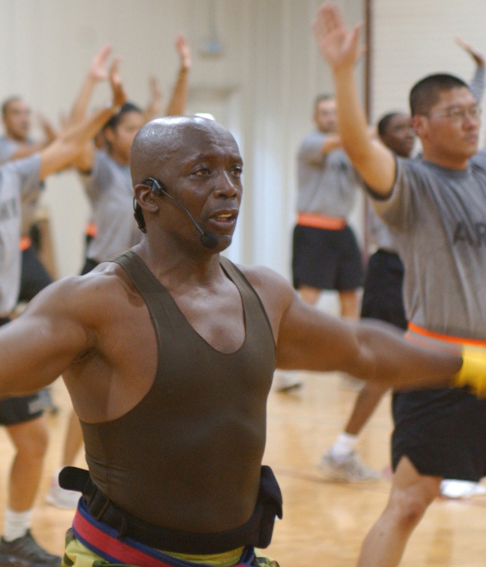 DVIDS - Images - Billy Blanks Works Out With MND-B Soldiers at