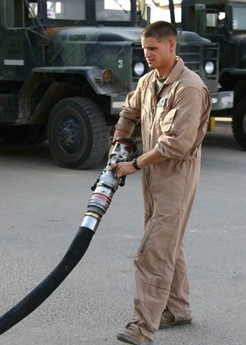 Gas station on wheels keeps flight line operations going at Al Asad