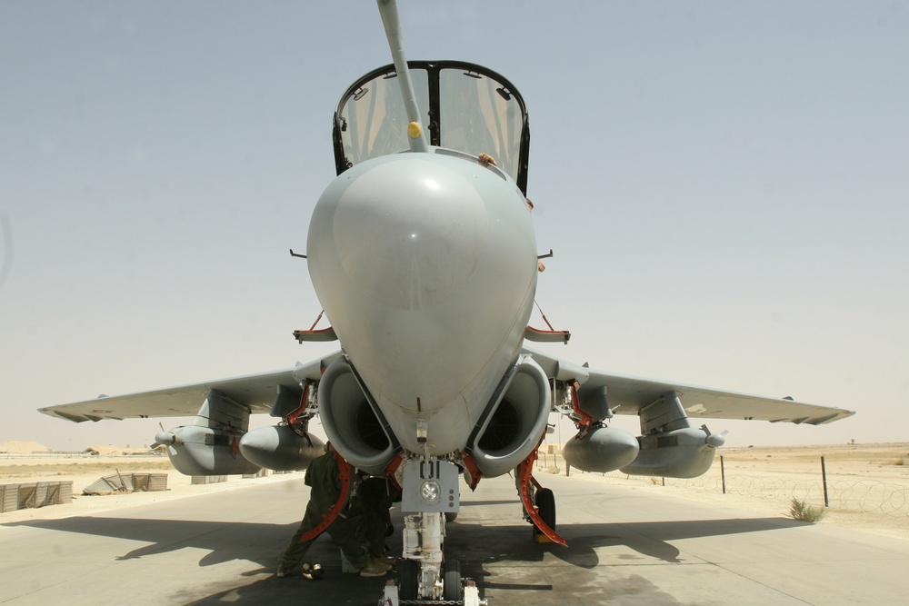 Prowler squadron sets flight-hour milestone in Iraq