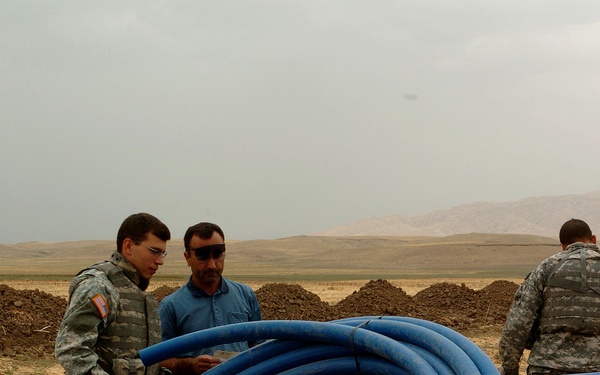 civil affairs teams continue work in iraq