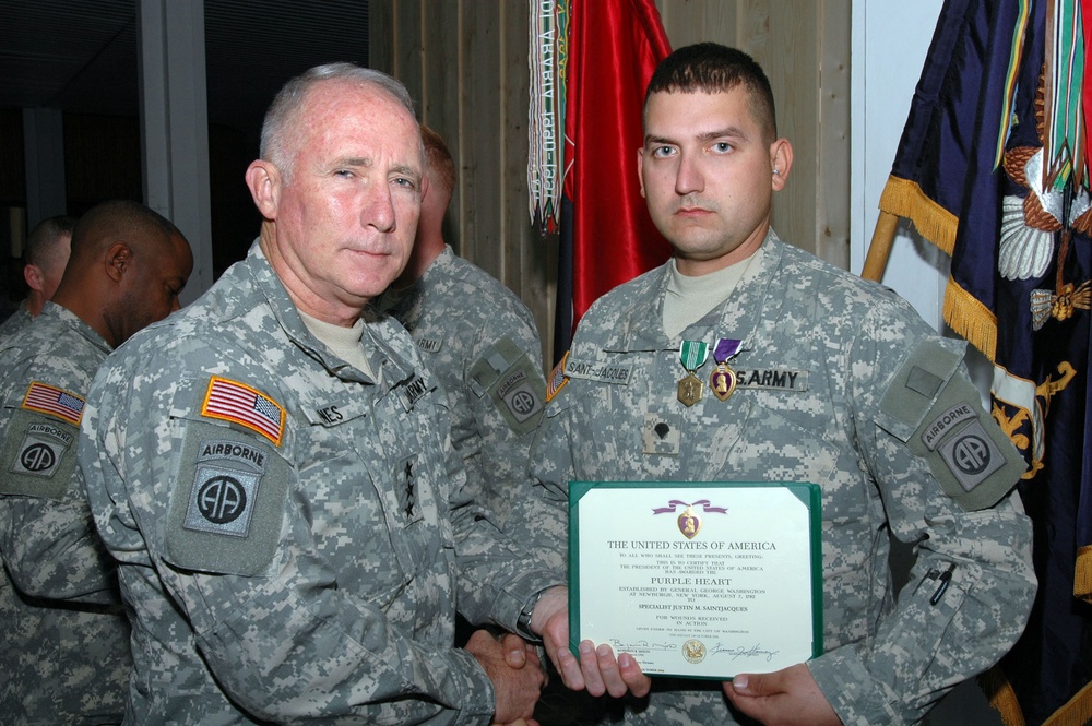 Vines Awards Paratroopers for Valor, Injuries During Ceremony in Iraq